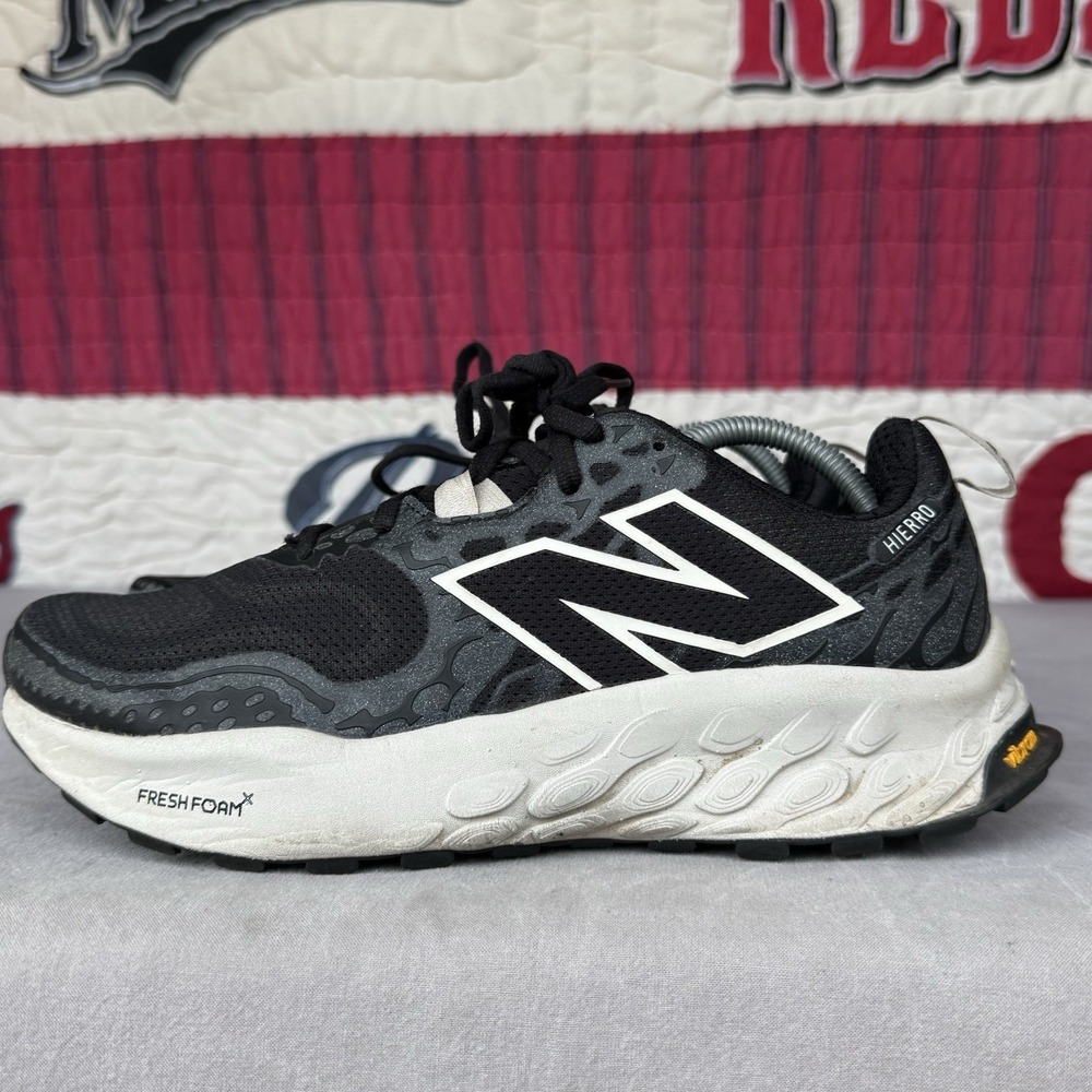New Balance Black & White Women's Fresh Foam Running Shoe